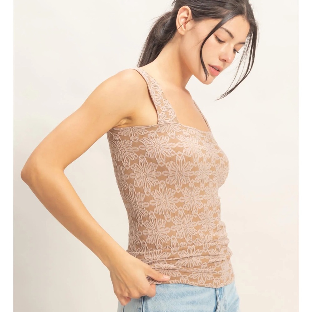 NEW HYFVE Taupe Floral Jacquard Square Neck Tank S M L - Picture 3 of 7